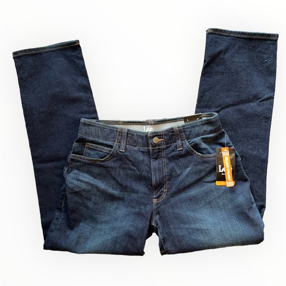 Lee elastic comfort waistband NWT dark rinse Relaxed Straight 12 32" waist - Picture 1 of 3